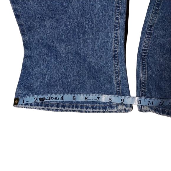 (6) Tommy Hilfiger Eagle Back Pocket Low Rider Flare Jeans - Picture 7 of 12